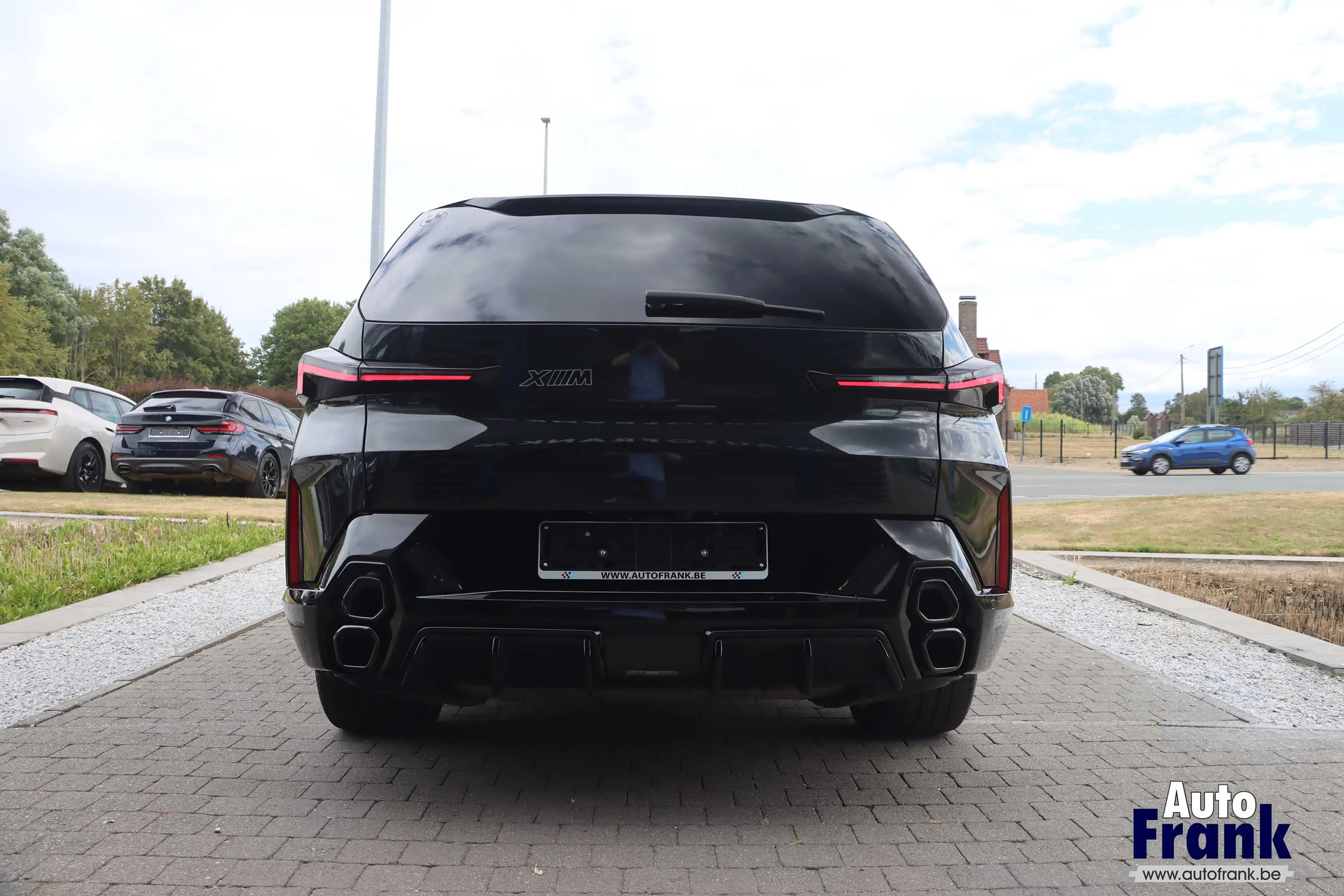 BMW XM 50E / M-SPORT-PRO / DRIV PRO / 360CAM / HUD / SFT-CLS / 22" — photo 6
