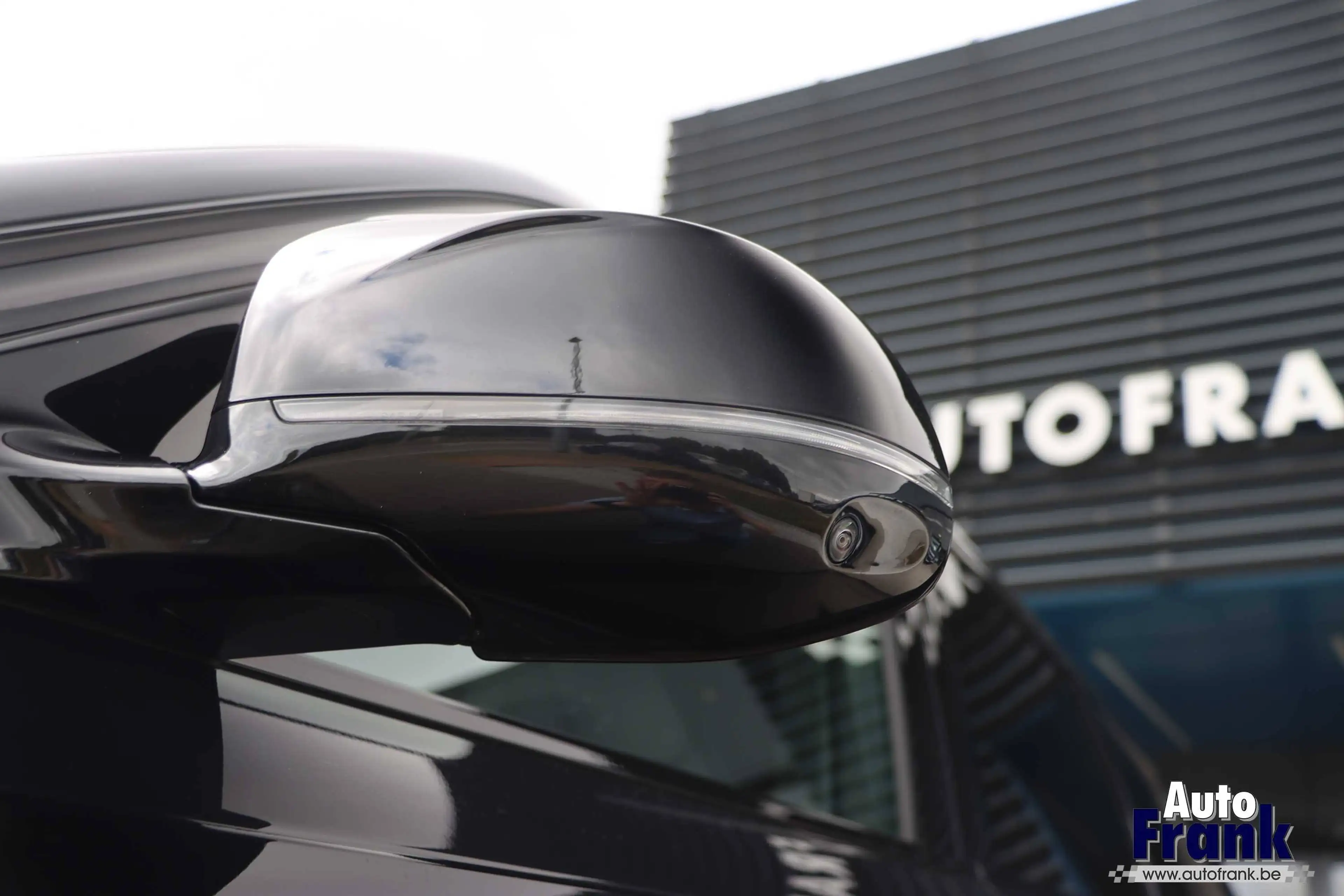BMW XM 50E / M-SPORT-PRO / DRIV PRO / 360CAM / HUD / SFT-CLS / 22" — photo 12