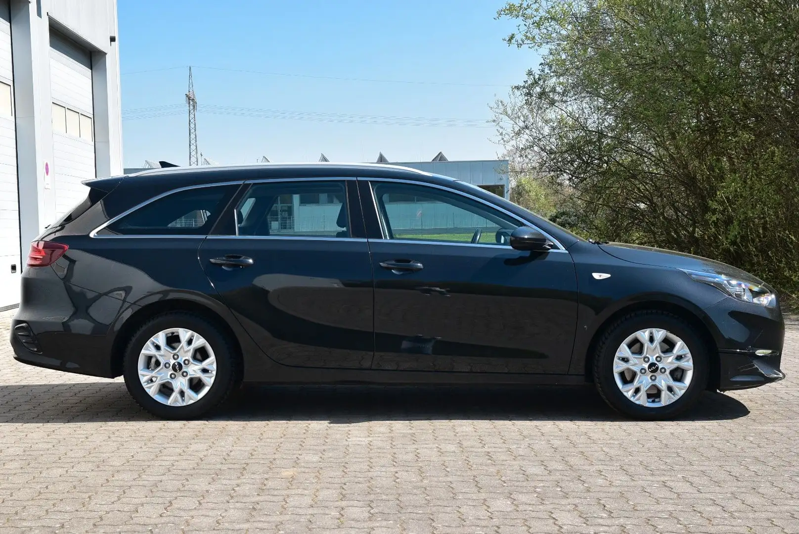 Kia Ceed SW / cee'd SW Kia cee'd Sportswagon 1. Hand/SHZ/Kamera/HU neu Noir - 2
