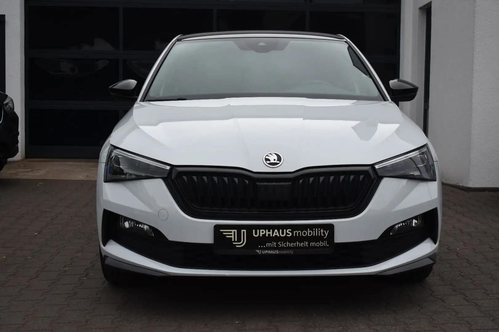 Skoda Scala 1,0 TSI Monte Carlo*LED*Panorama*Carplay Weiß - 2