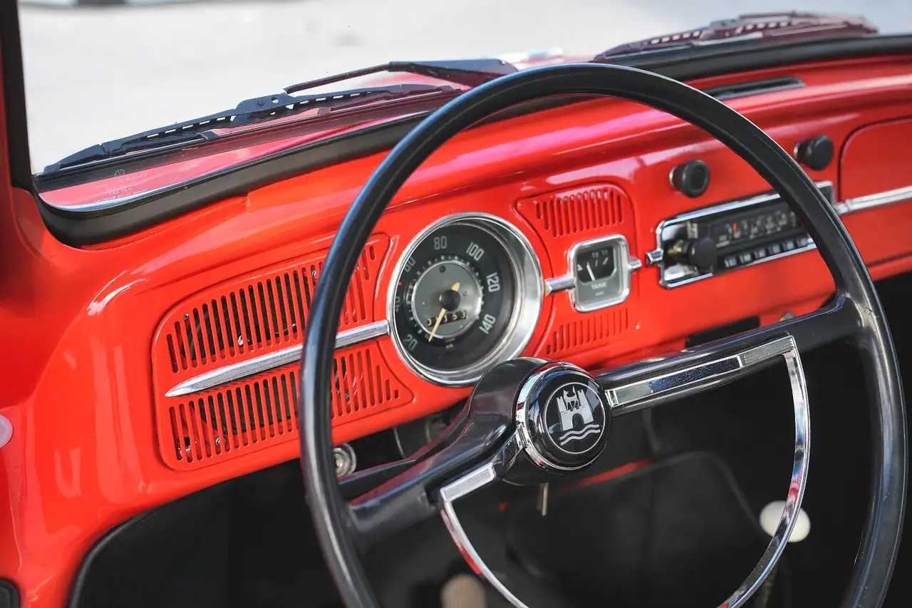 Volkswagen Käfer 1500 Cabrio H-Kennz. Off-Frame restauriert, foto 9