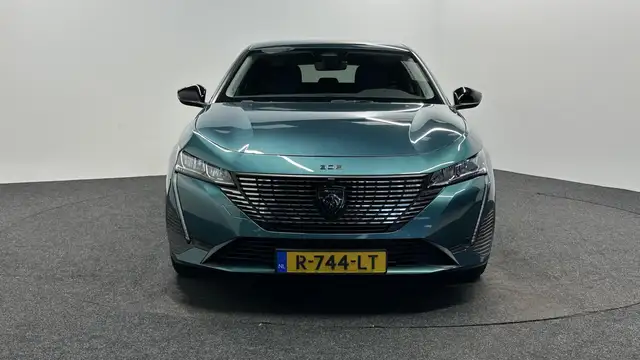 Peugeot 308 SW view 6