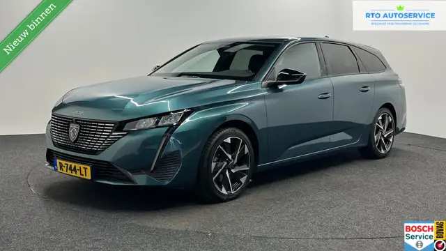 Peugeot 308 SW main image