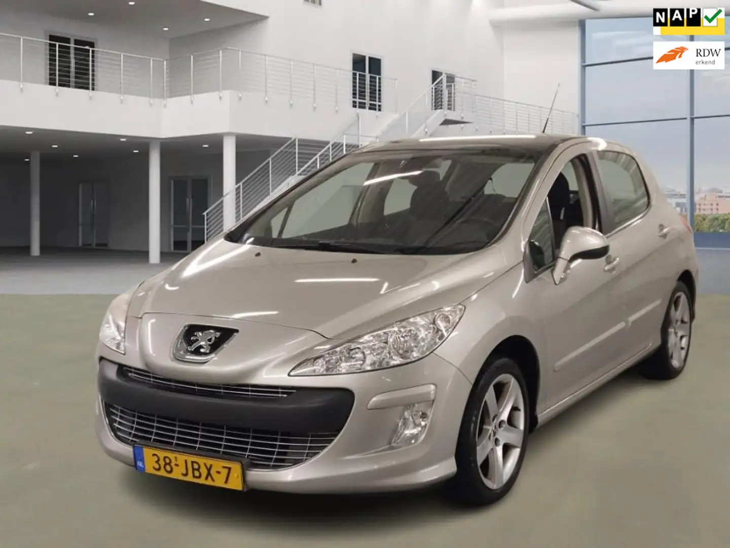 Peugeot 308 1.6 THP XT/AUT/PANO/PSENSOR/TREKHAAK/3XSLEUTELS/BO Grey - 1