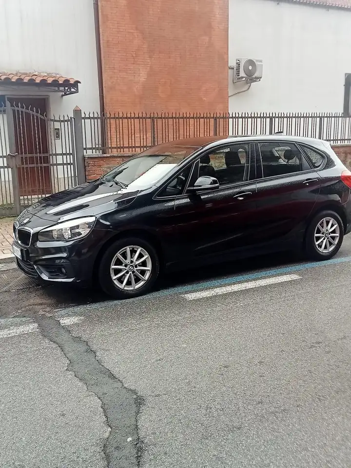 BMW 218