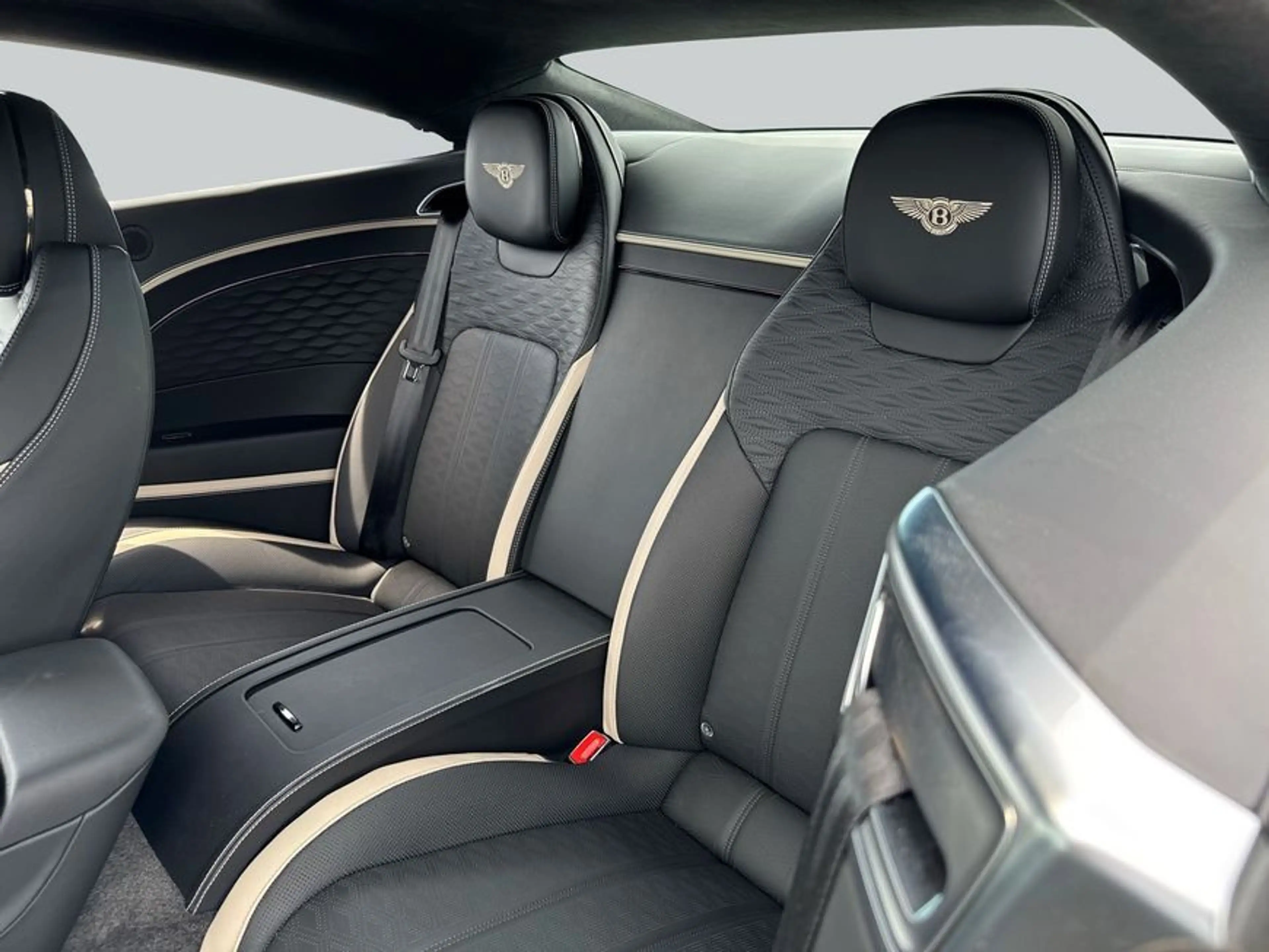 Bentley Continental GT Speed V8 Hybrid First Edition — photo 15