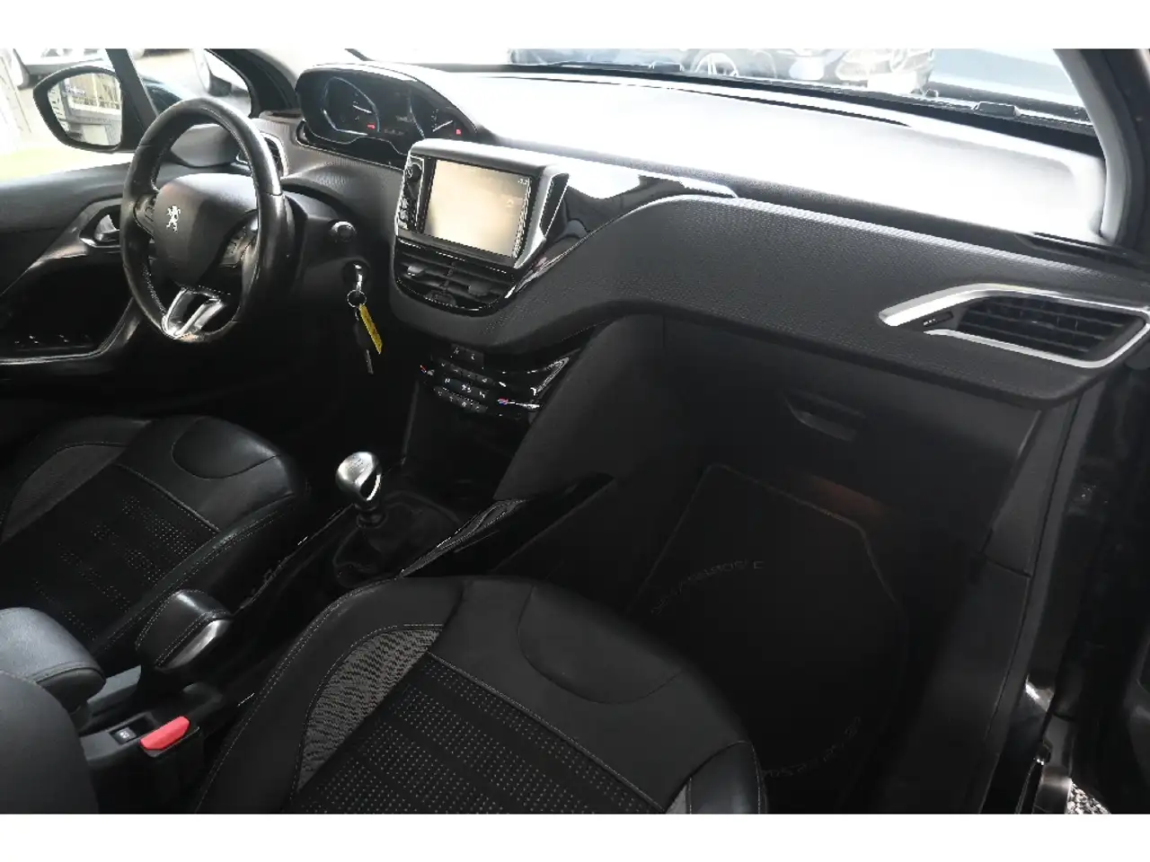 Peugeot 2008 2008 — photo 7