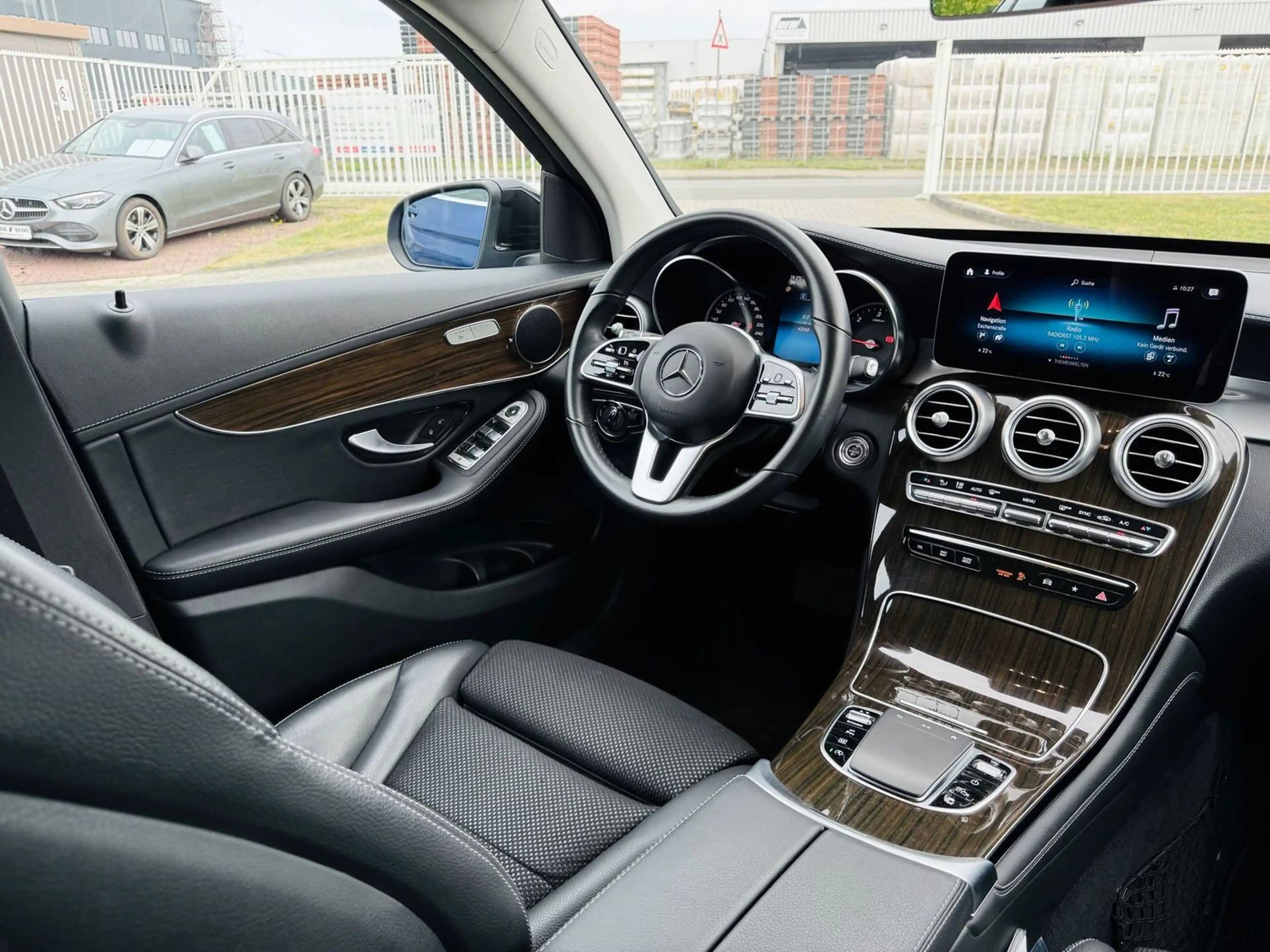 Mercedes-Benz GLC 220 d 4M OFFROAD EXCLUSIV, LED, RFK, Spur, Totw., SHZ — photo 12