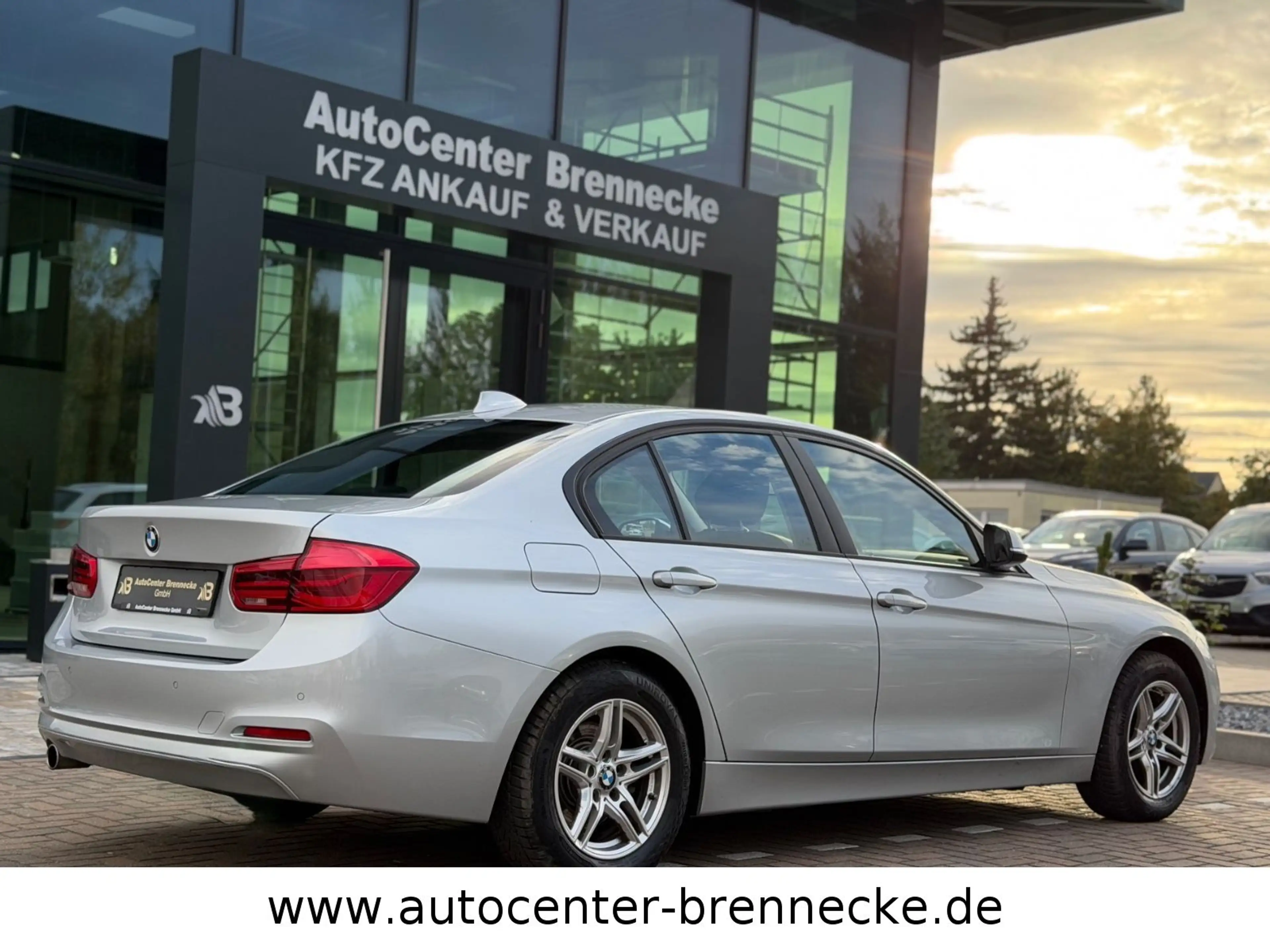 BMW 316 d Advantage*LED*Navi*8-fach bereift* — photo 5