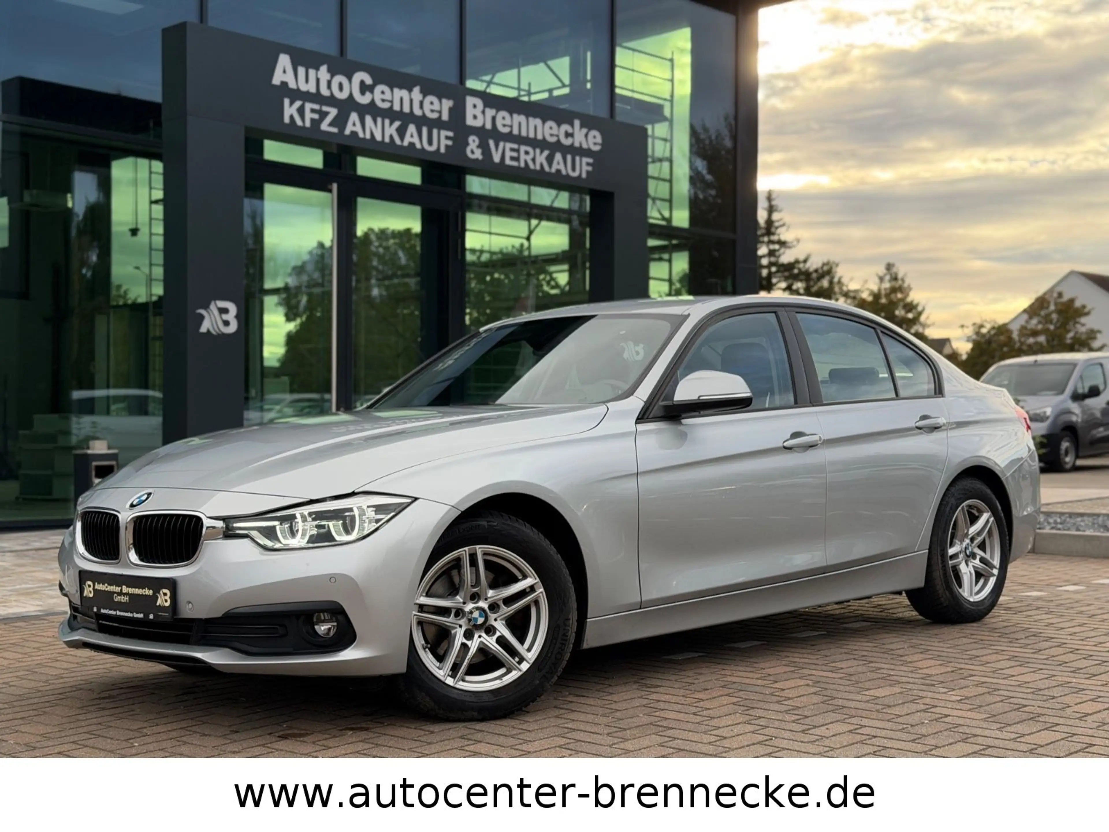 BMW 316 d Advantage*LED*Navi*8-fach bereift* — photo 2