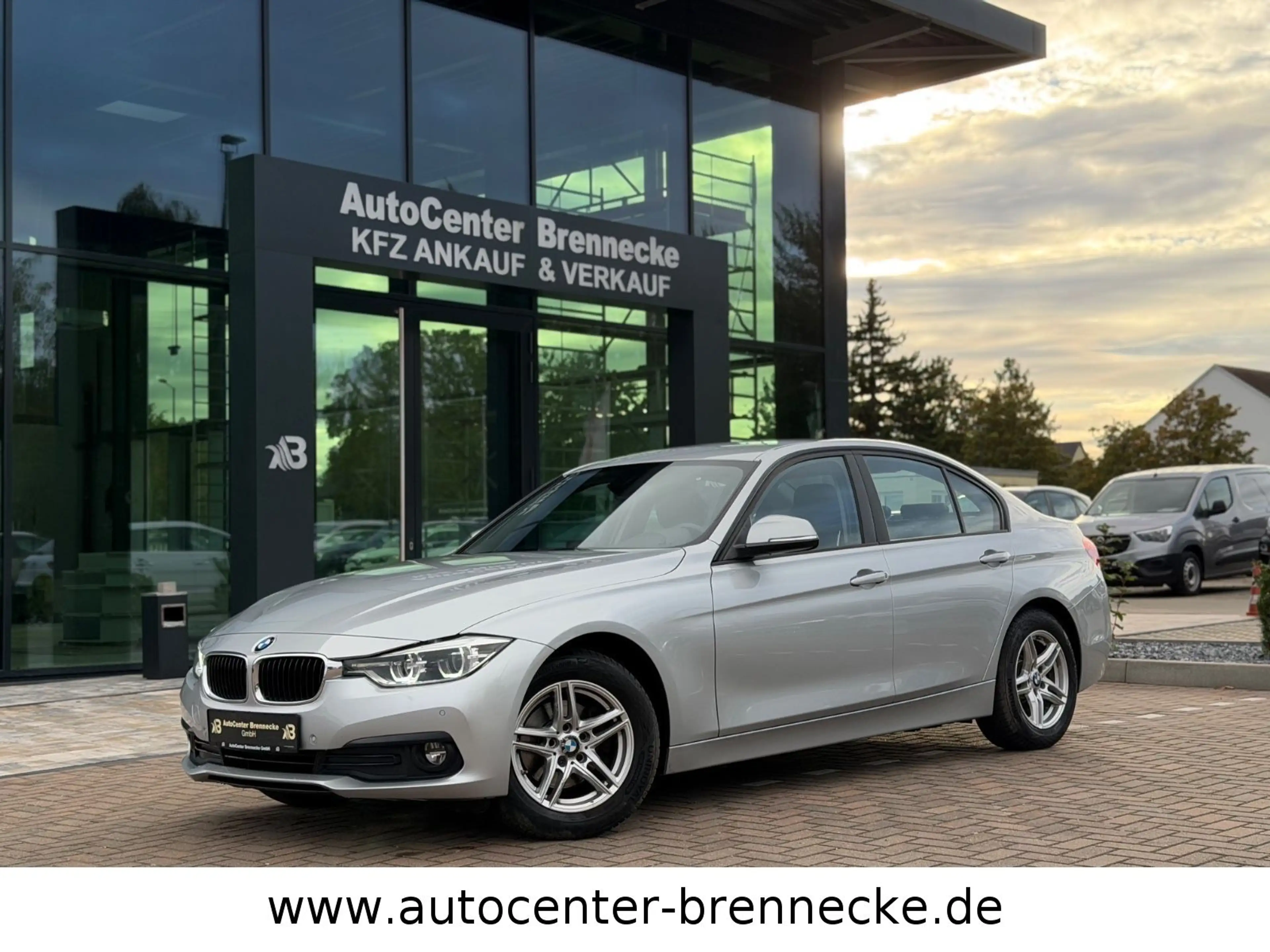 BMW 316 d Advantage*LED*Navi*8-fach bereift*