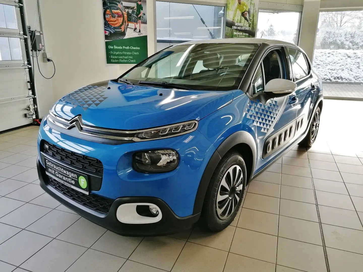 Citroen C3 PureTech 82 PS SHINE WR TOP Blau - 1