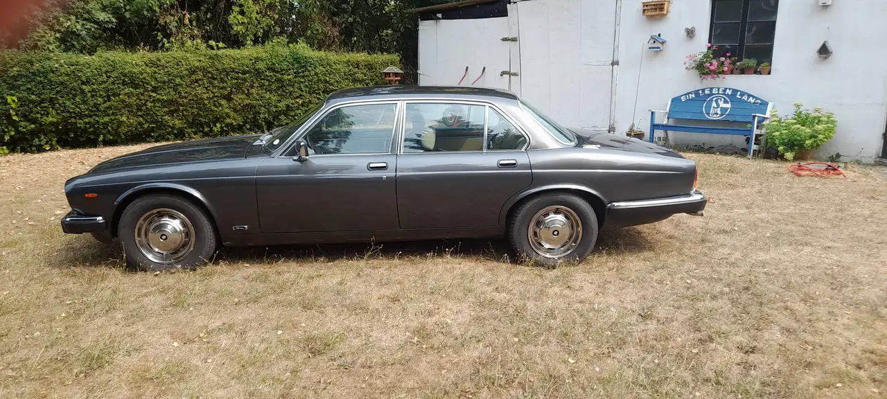 Jaguar Sovereign XJ XJ 5.3 Automatik, foto 2