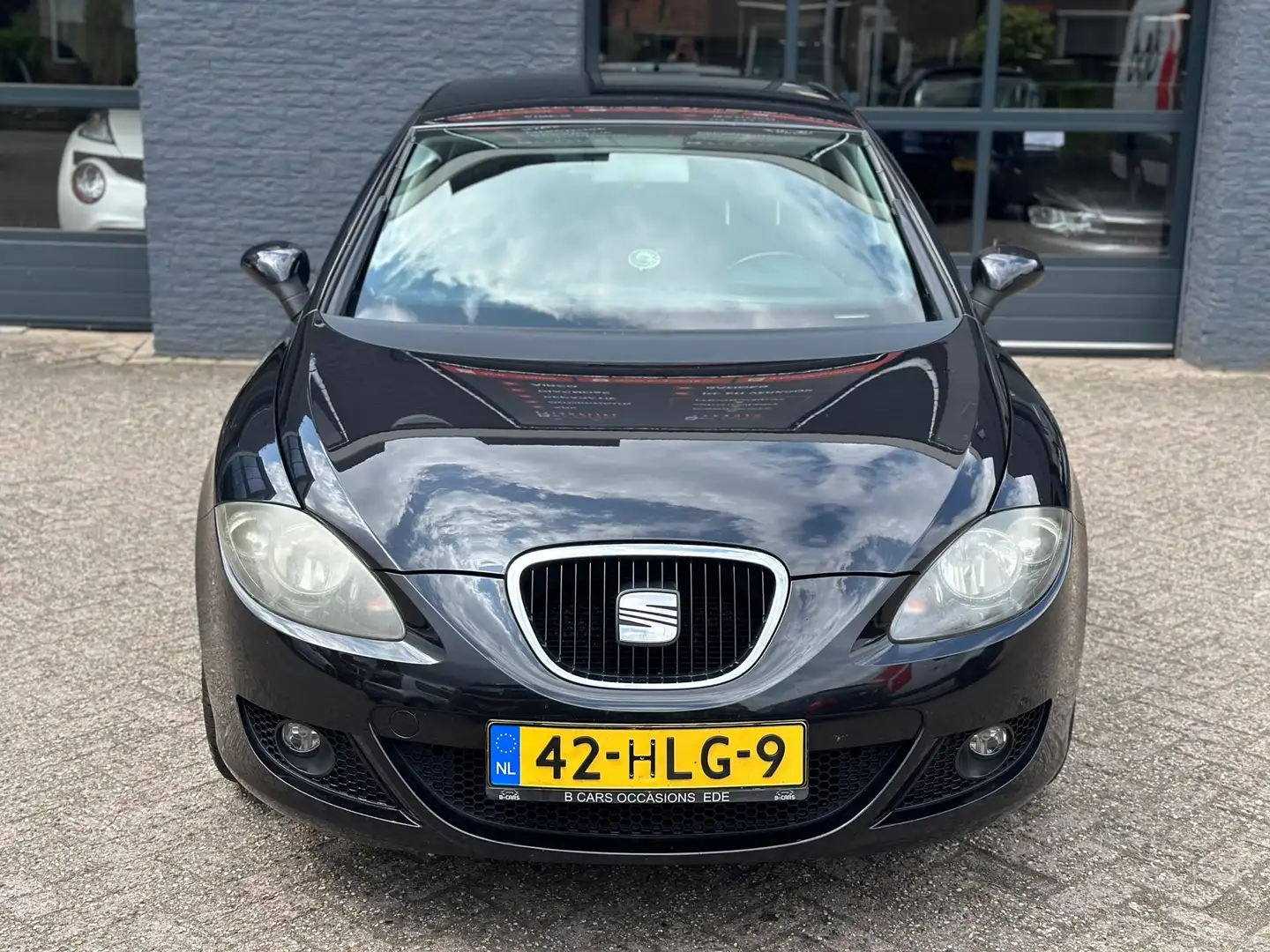 SEAT Leon 1.6 25 Edition I Airco|Cruisec|Nap|Navi|Carplay Noir - 2