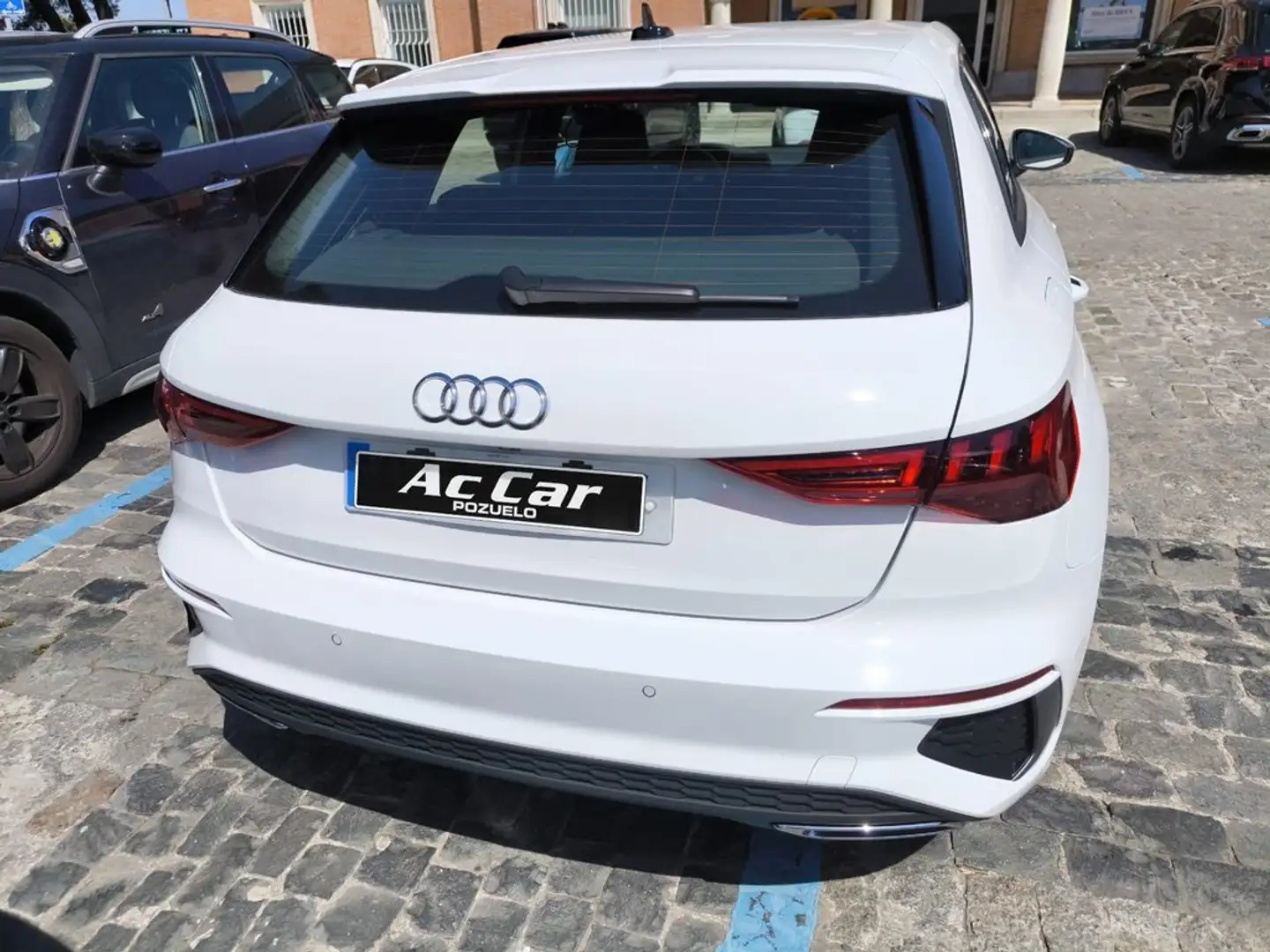 Audi A3 Sportback 35TDI S line S tronic - 2