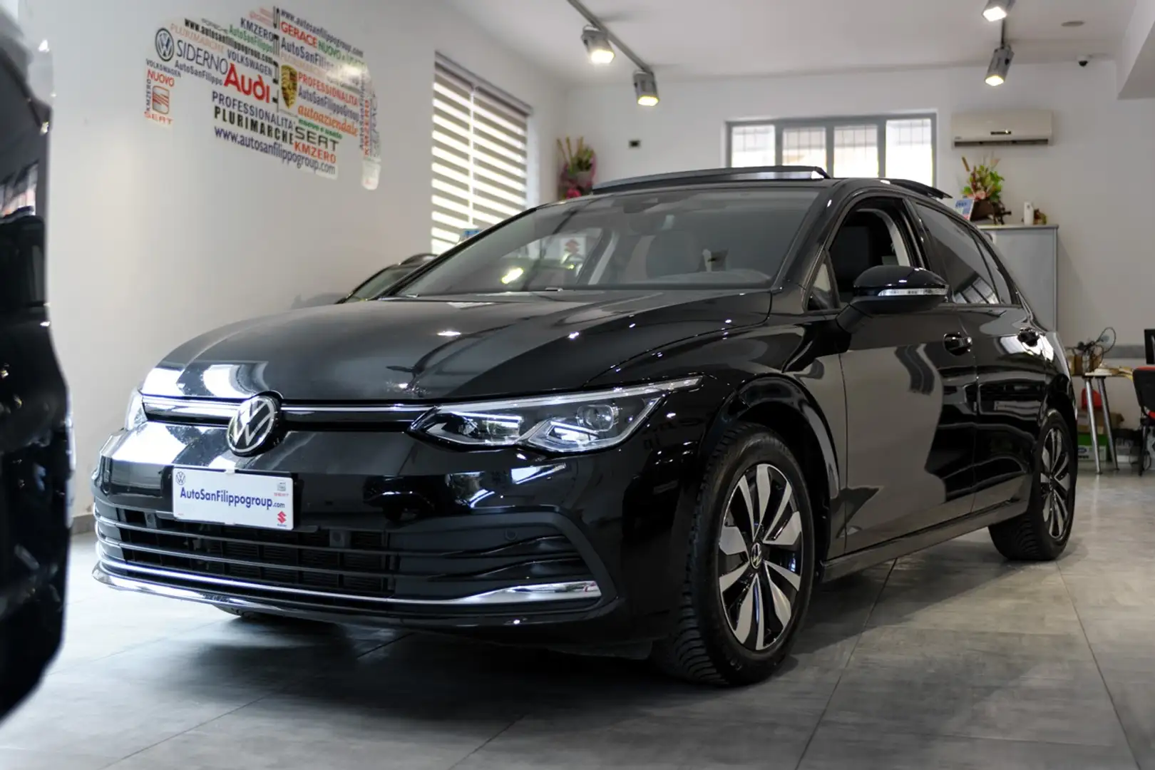 Volkswagen Golf Golf 2.0 tdi MOVE 150cv dsg-TETTO APR.-MATRIX Nero - 1