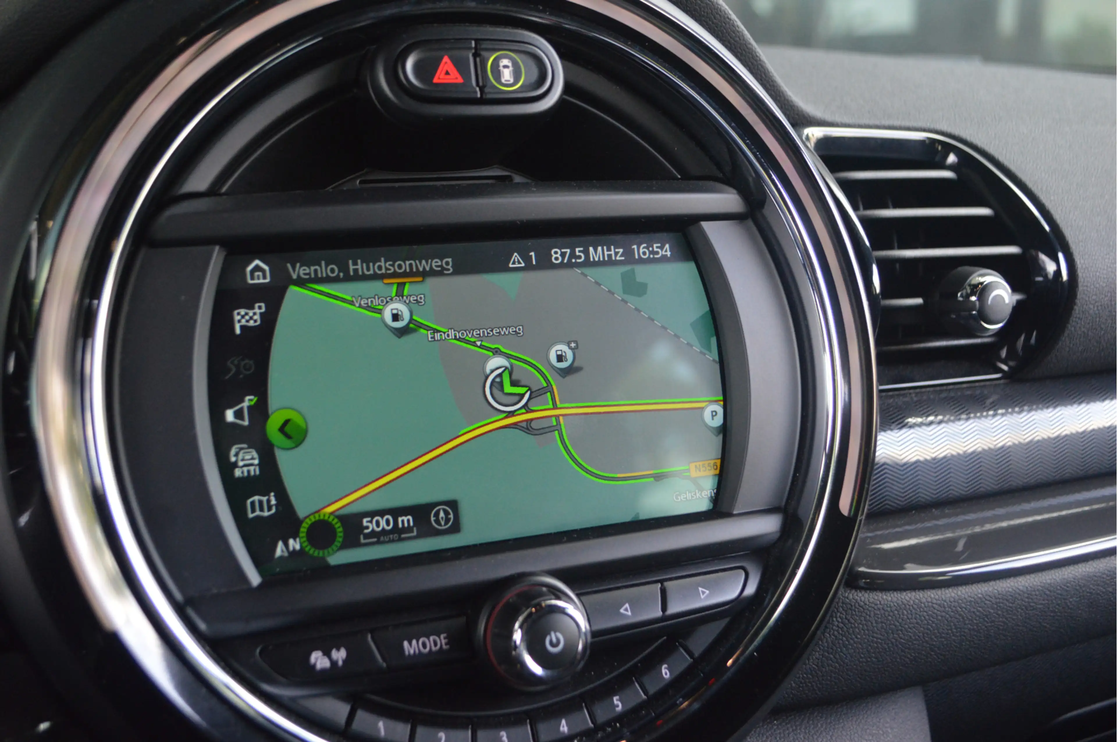 MINI One Clubman Salt / Cruise Control / PDC / Navigatie / Multifun — photo 8