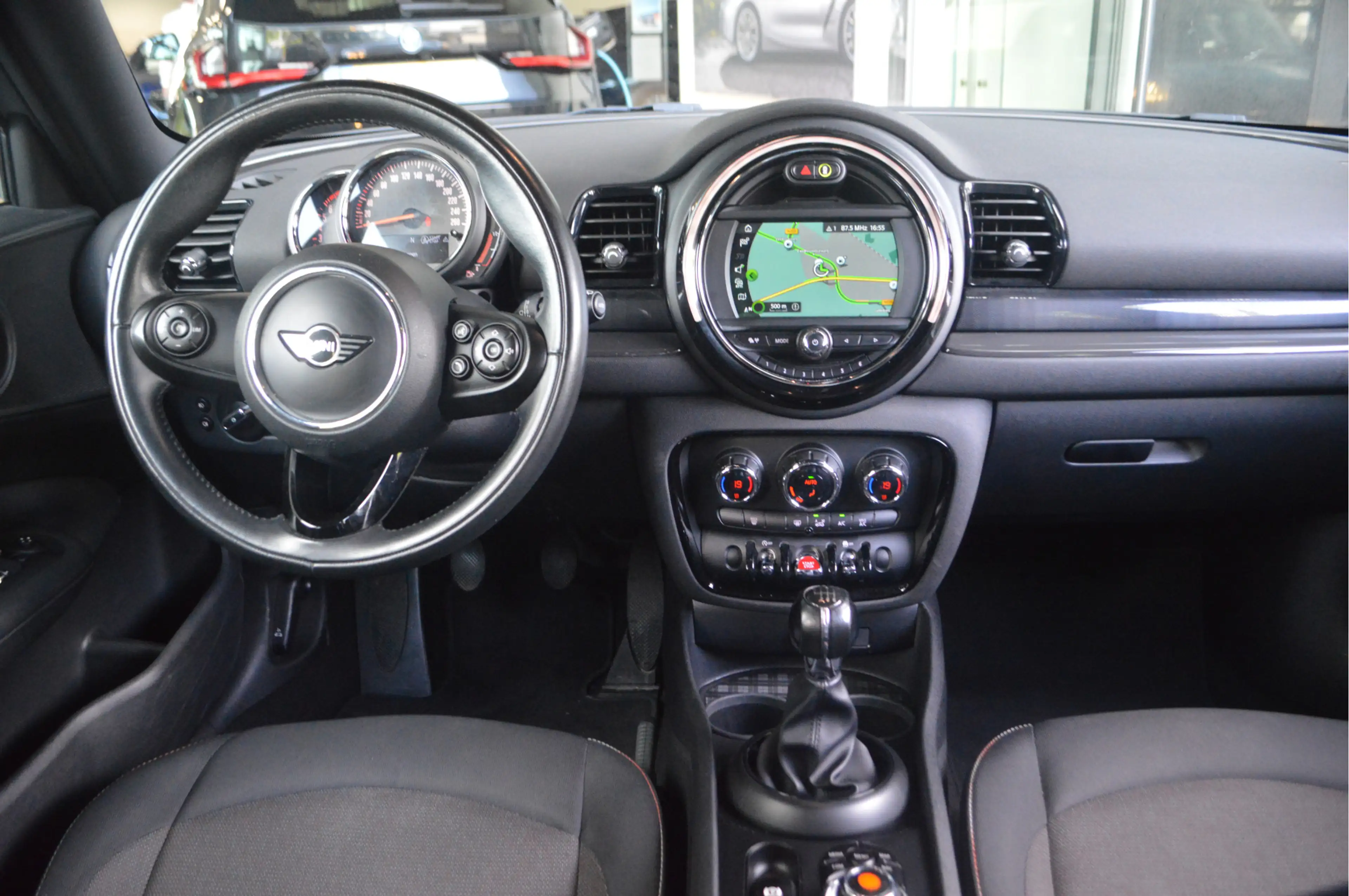 MINI One Clubman Salt / Cruise Control / PDC / Navigatie / Multifun — photo 3