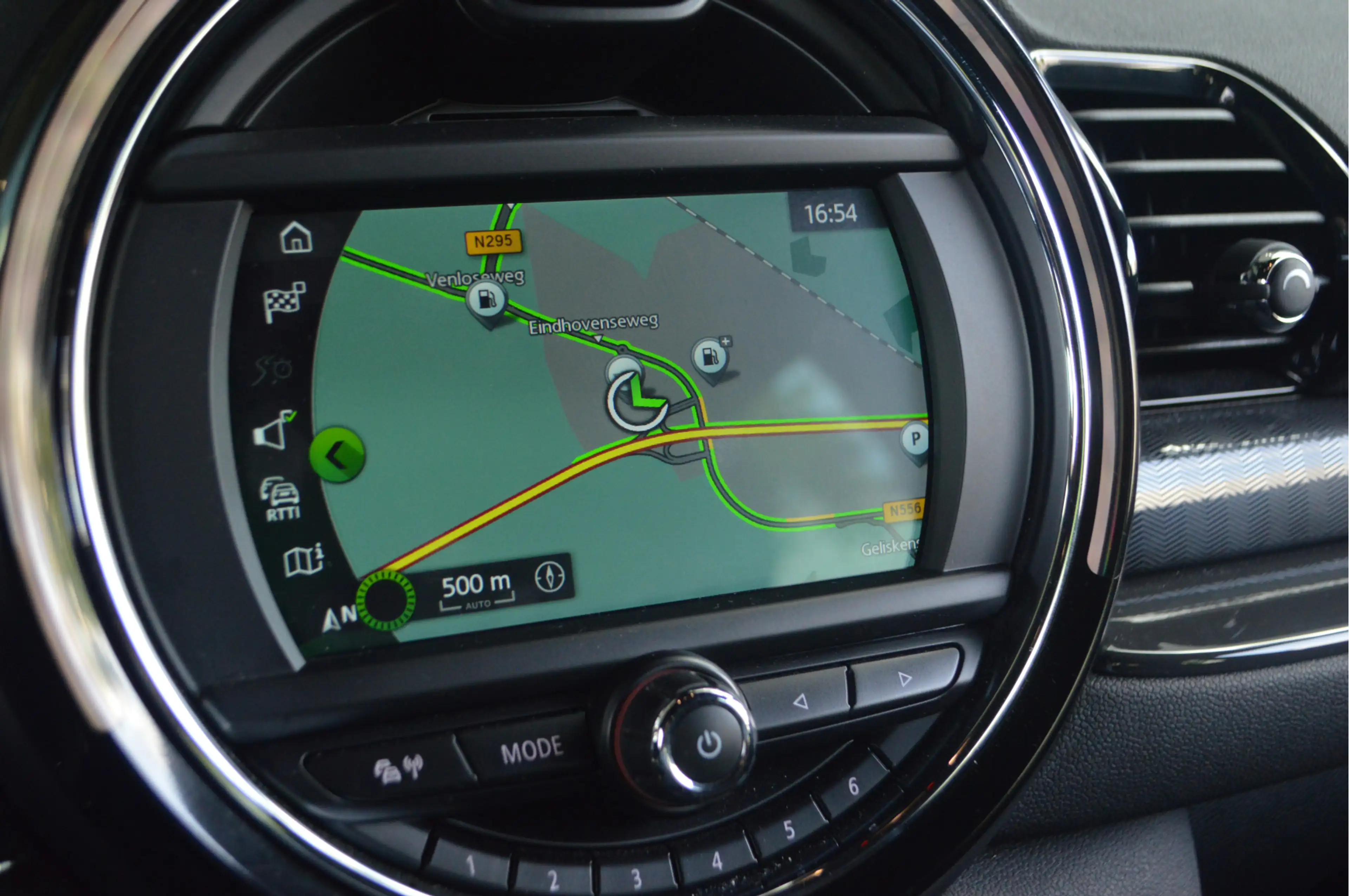 MINI One Clubman Salt / Cruise Control / PDC / Navigatie / Multifun — photo 14