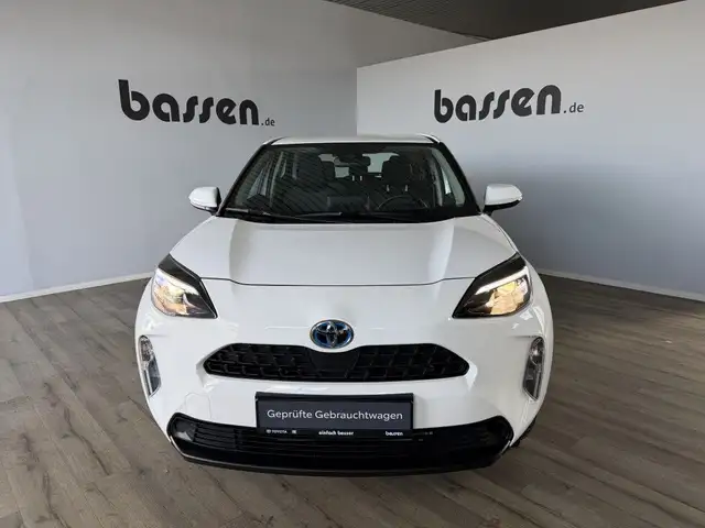 Toyota Yaris Hybrid 1.5 VVT i Business Edition
