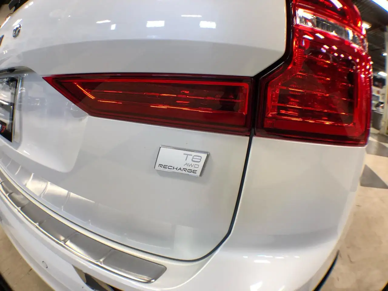 Volvo XC60 снимка Volvo XC60