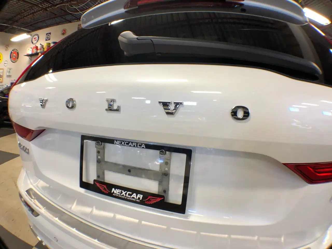 Volvo XC60 снимка Volvo XC60