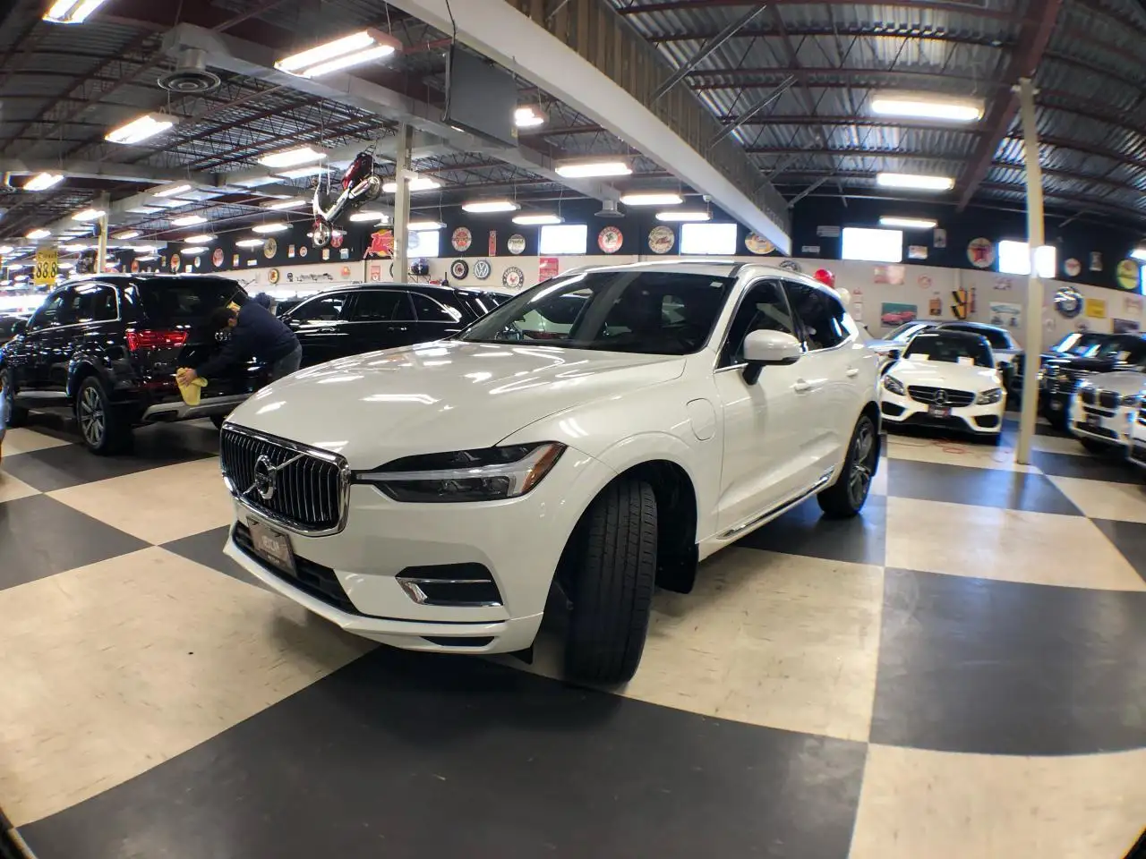 Volvo XC60 снимка Volvo XC60