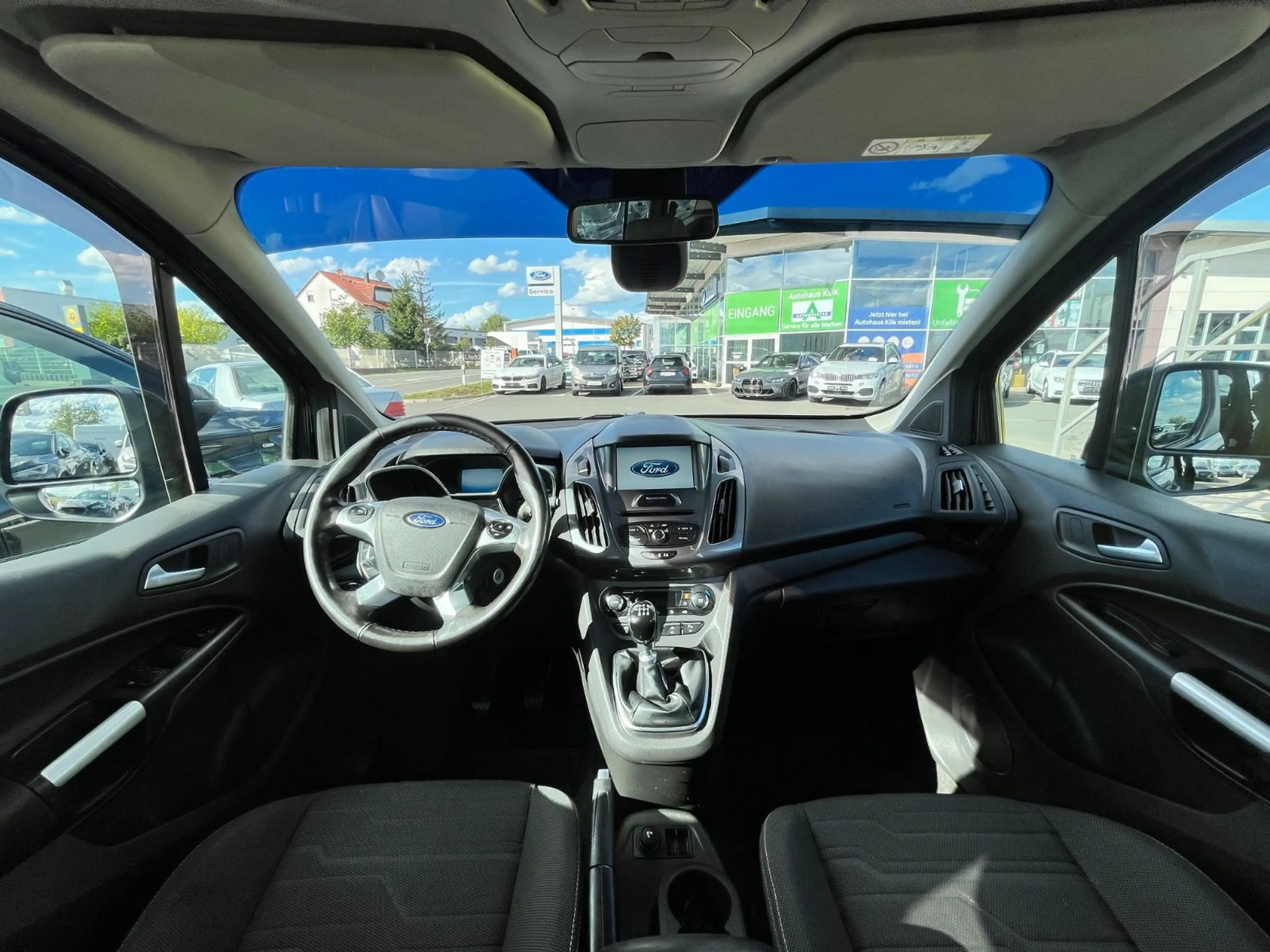 Ford Grand Tourneo Connect Titanium 7 SITZE PANO RFK — photo 12
