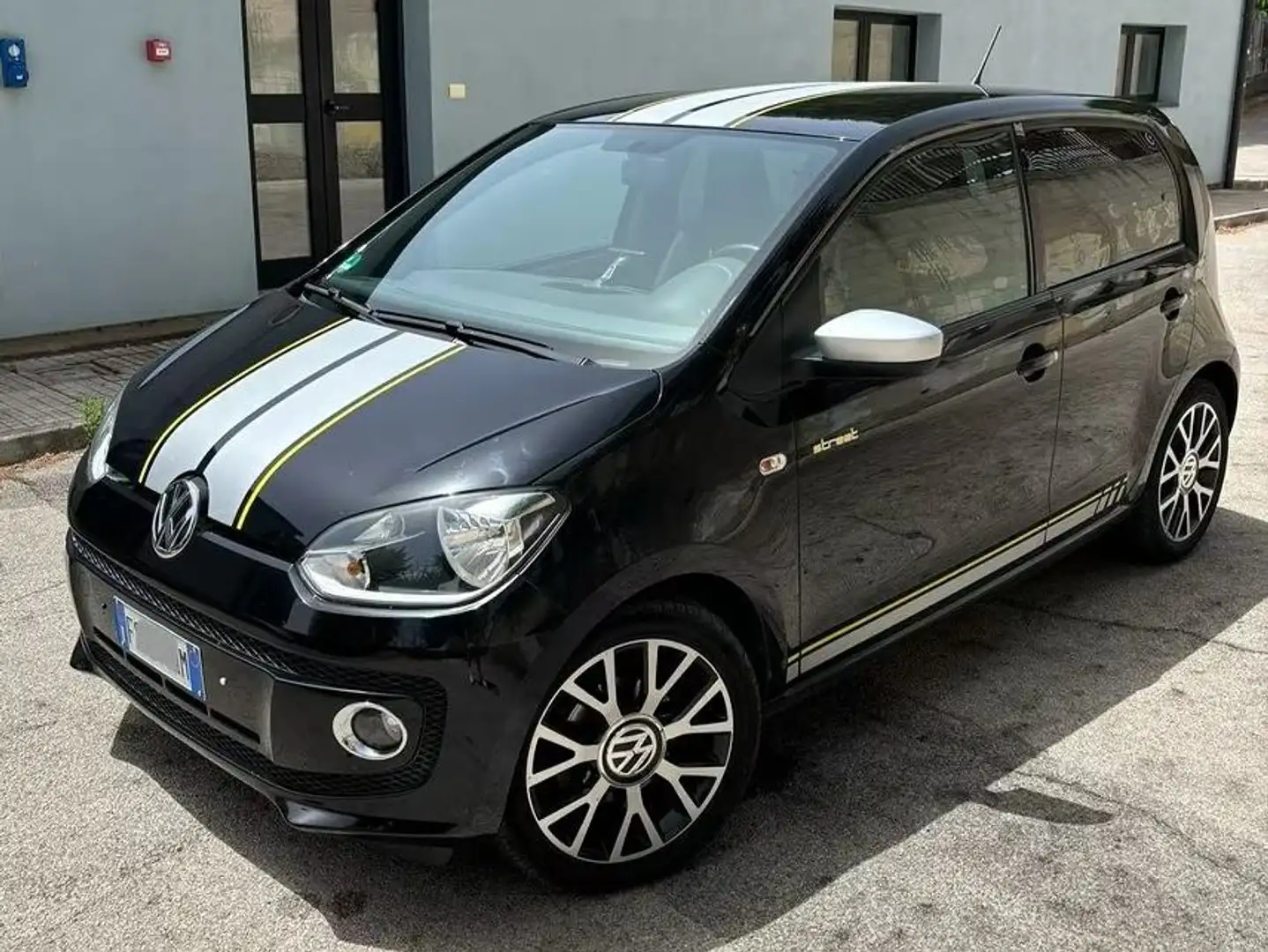 Volkswagen up! up! 5p 1.0 Club up! 60cv Nero - 2