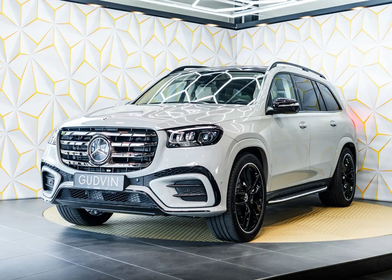 Mercedes-Benz GLS 450 d E-body/Nappa/3D Burmester/TV Nero - 1