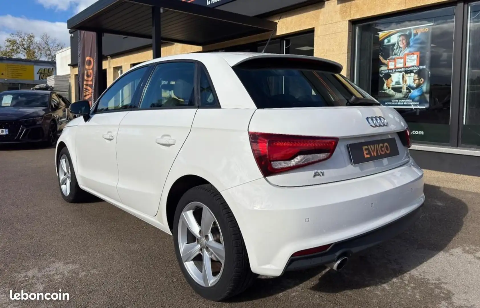 Audi A1 1.0 TFSI 95 ULTRA AMBIANTE Blanc - 2