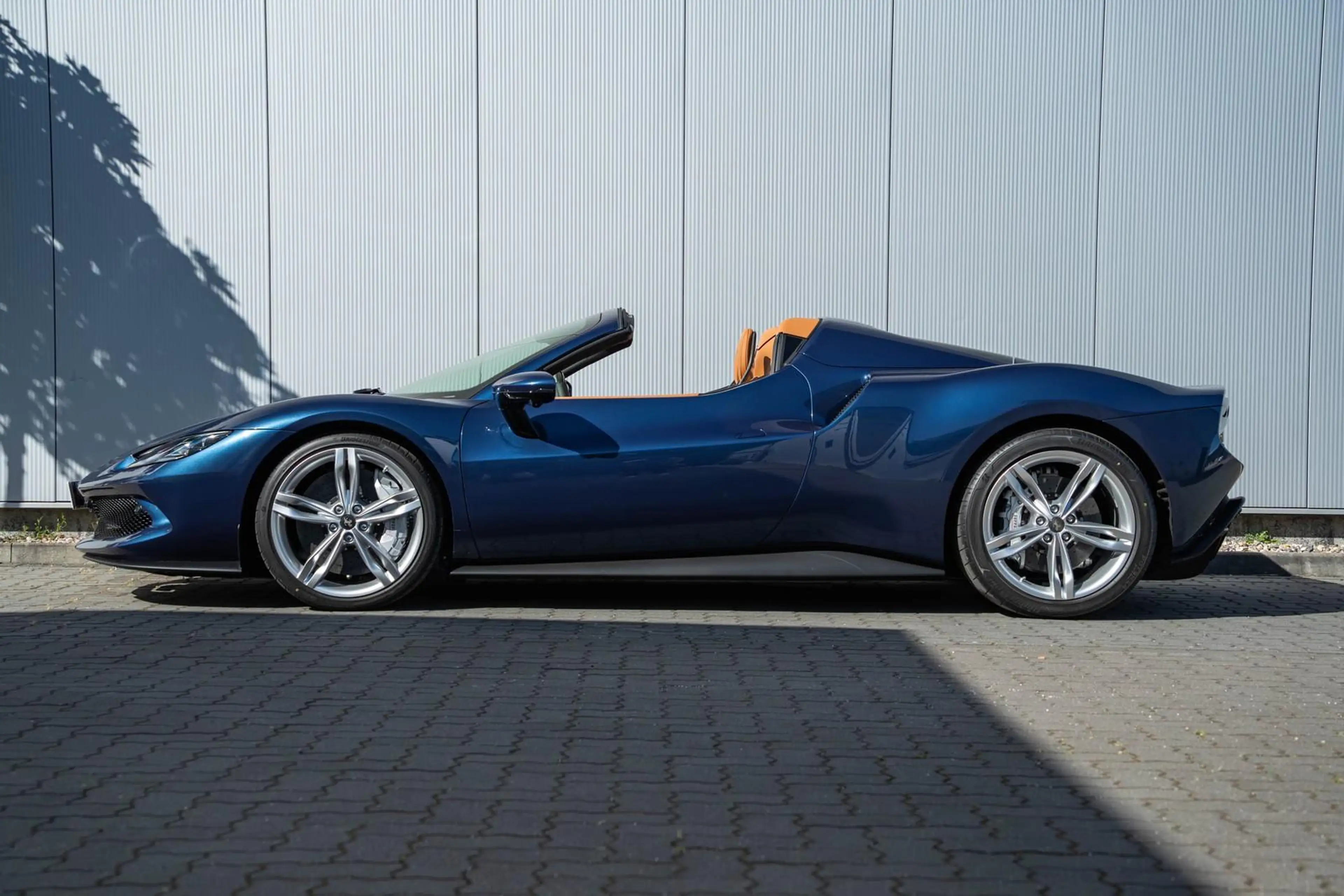 Ferrari 296 GTS 296 GTS *two color*Racing Seats Daytona Carbon* — photo 4