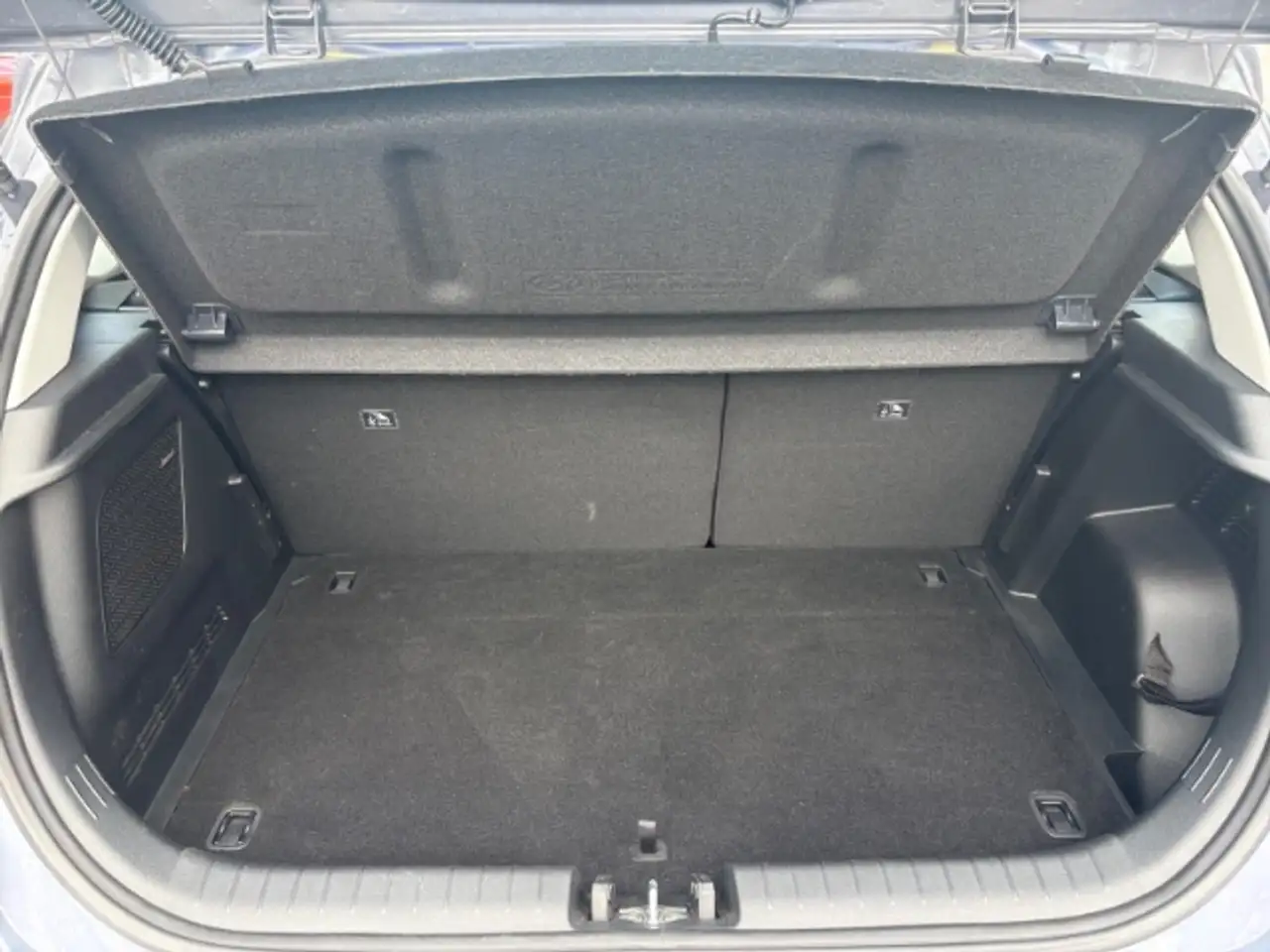 Hyundai i20 1.0 T-Gdi Mild-Hybrid Trend Navi+Sitzheizung+DAB 12
