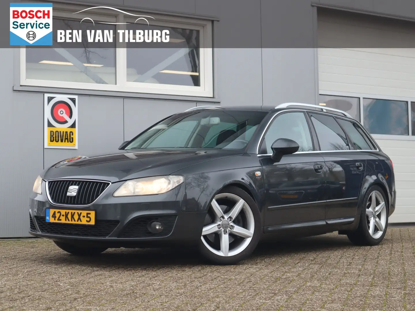 SEAT Exeo ST 2.0 TSI 200PK Sport / NAP / 2e eigenaar / BOSE Gris - 1