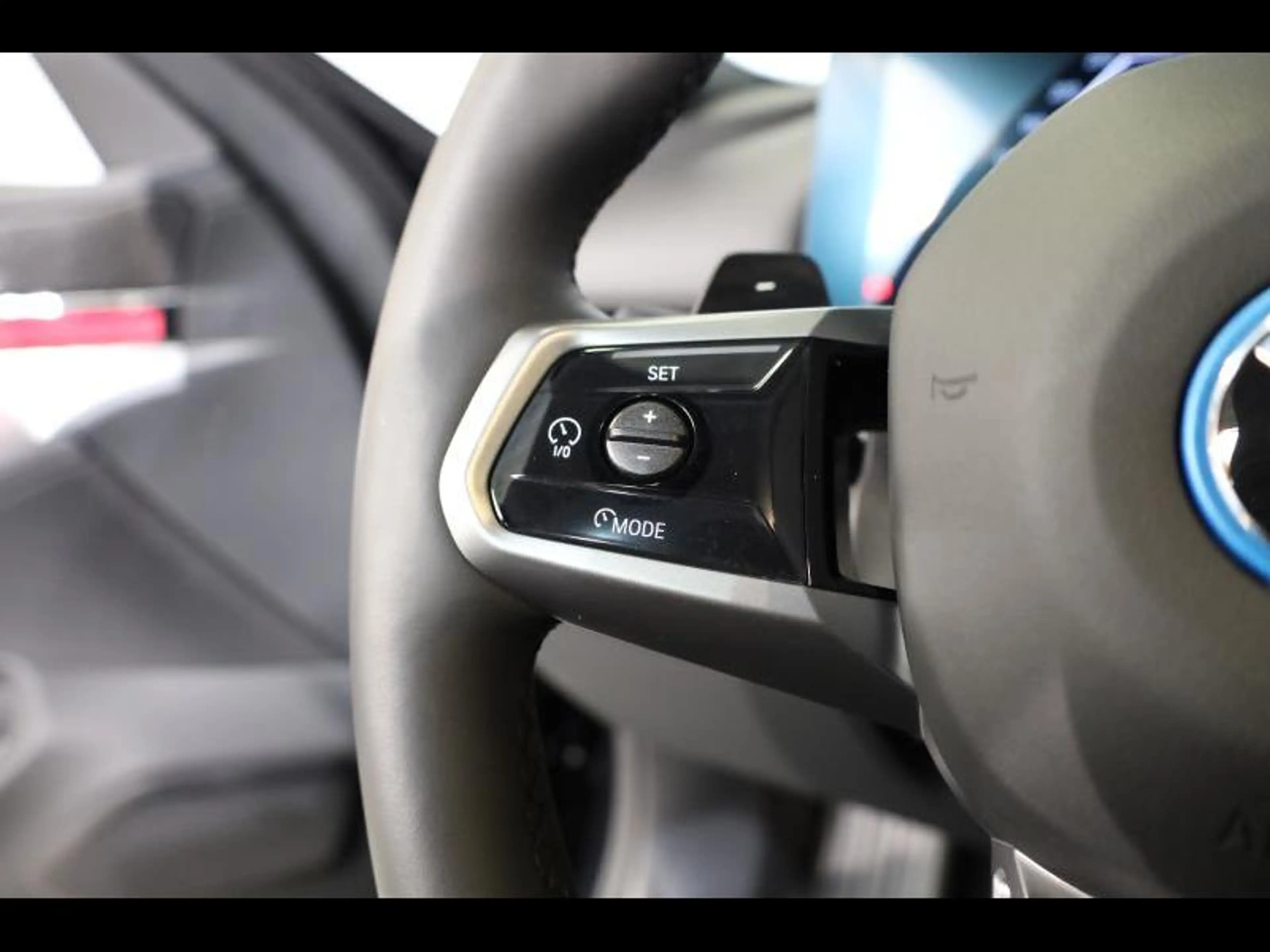 BMW 530 e Touring Kit M Sport — photo 13