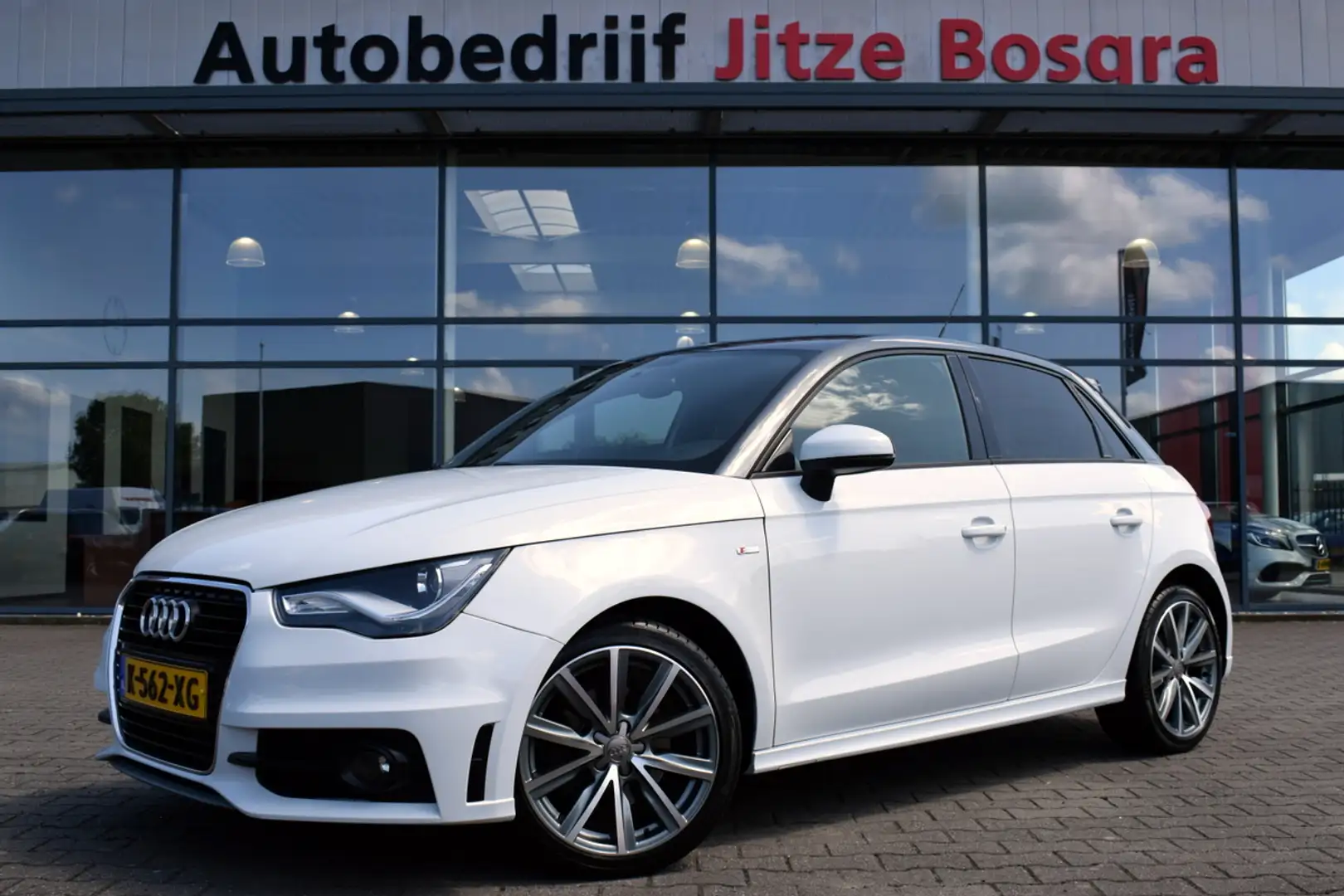 Audi A1 Sportback 1.4 TFSi Automaat Pro Line S Bi-Xenon | Wit - 1