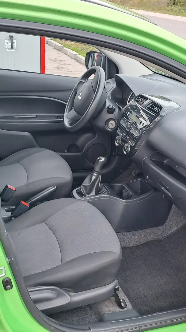 Mitsubishi Space Star 1,0 Mivec Inform AS Grün - 2