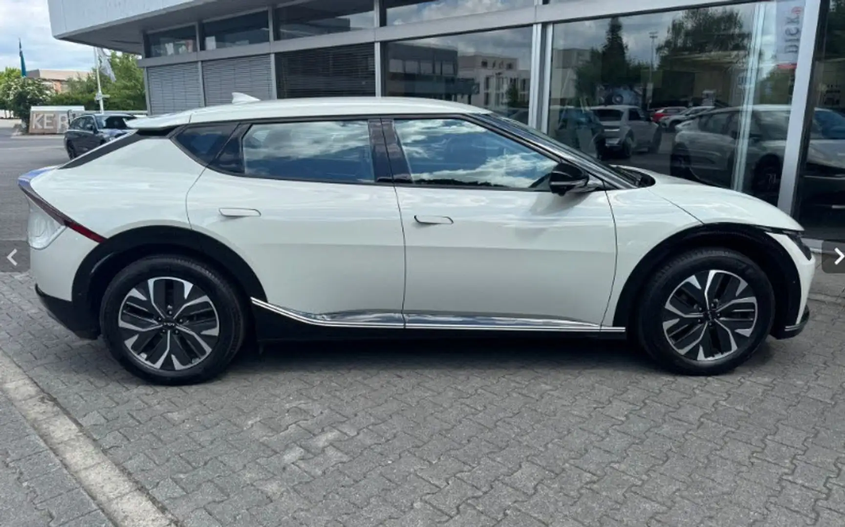 Kia EV6 Long Range Air RWD 168kW Beige - 2