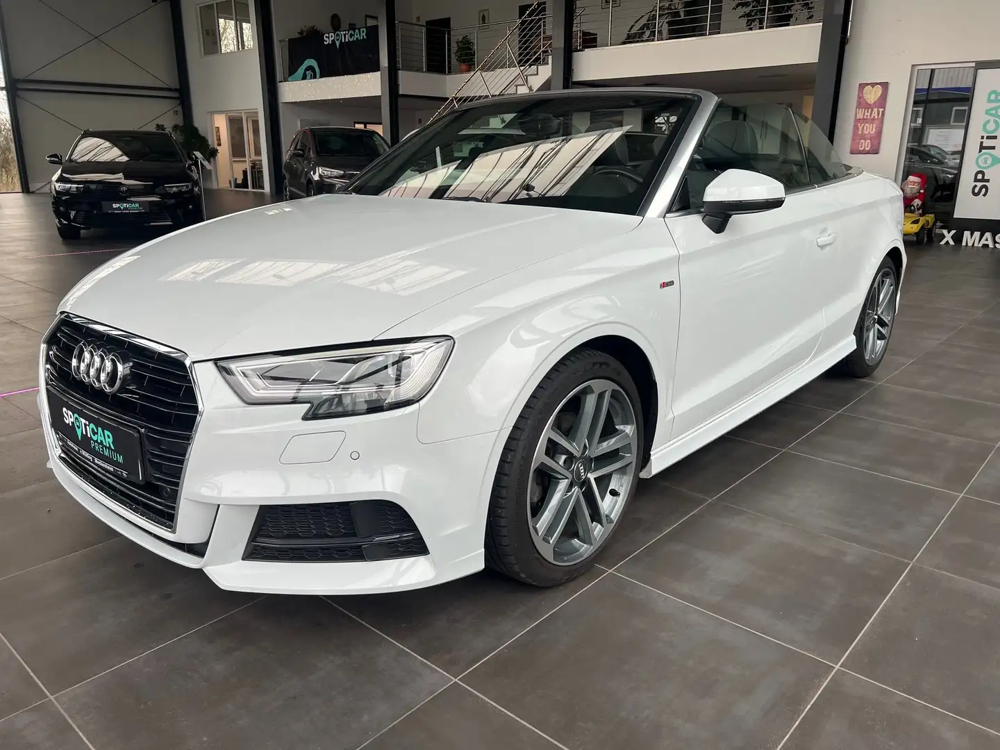 Audi A3 Cabrio 35 TFSI sport +S-Line+LED+Sitzheizung Weiß - 1