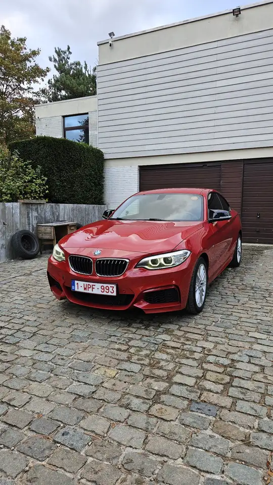 BMW 220