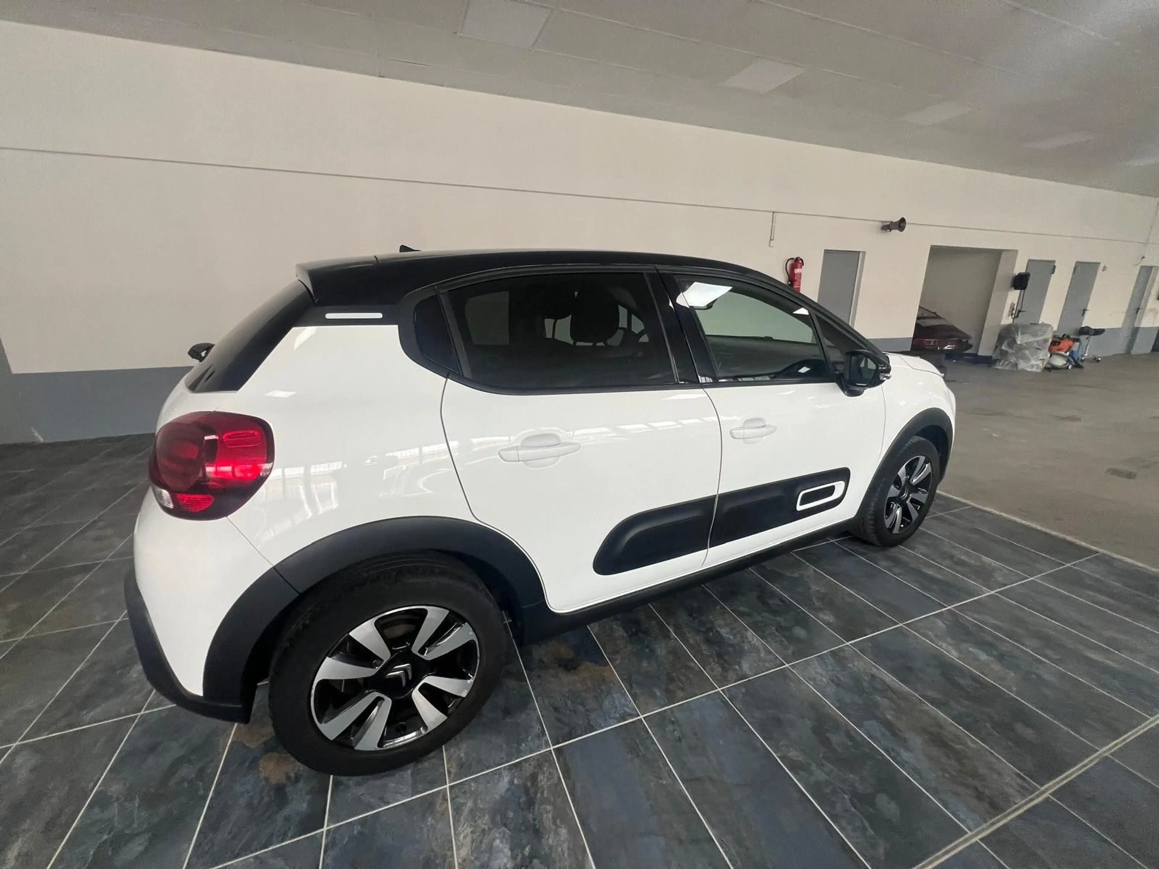 Citroen C3 Shine Pack — photo 13