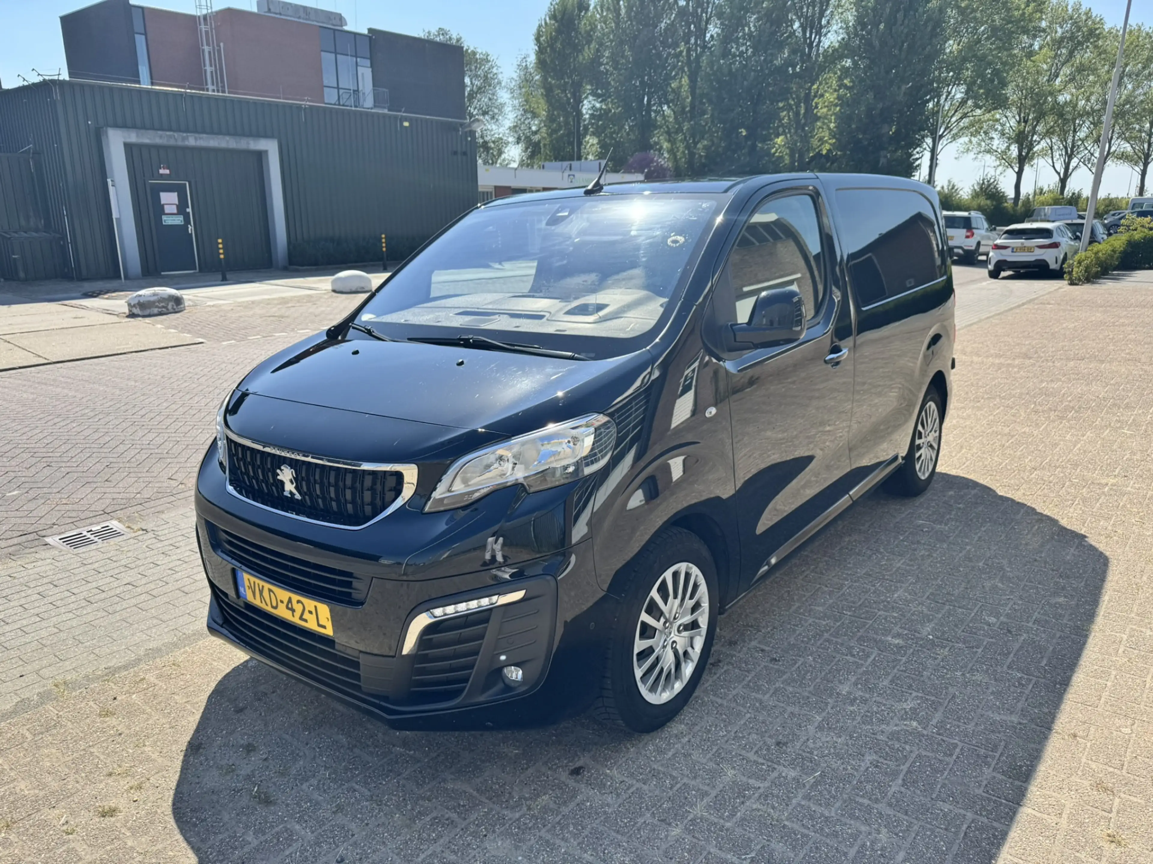 Peugeot Expert 2.0 BlueHDI 120 Compact Premium*Navigatie*Camera*E