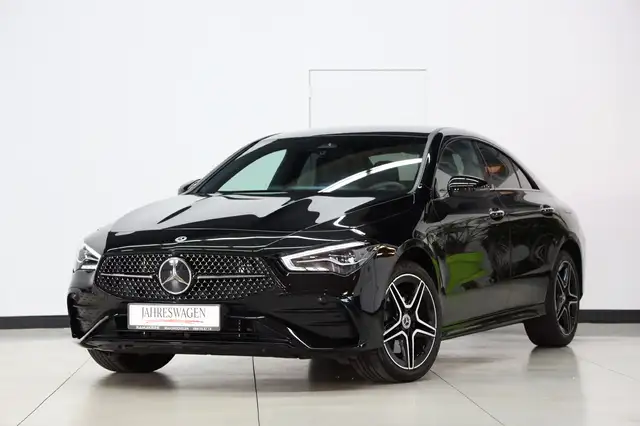 Mercedes-Benz CLA 250 e AMG Night DISTRONIC Soundsystem KEYLESS