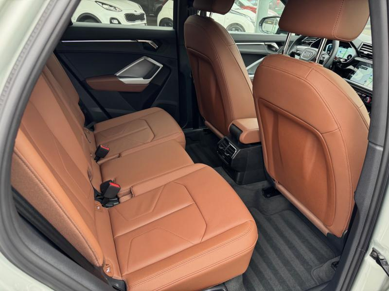 Audi Q3 2.0 TDI SPORTBACK BOITE DSG — photo 13