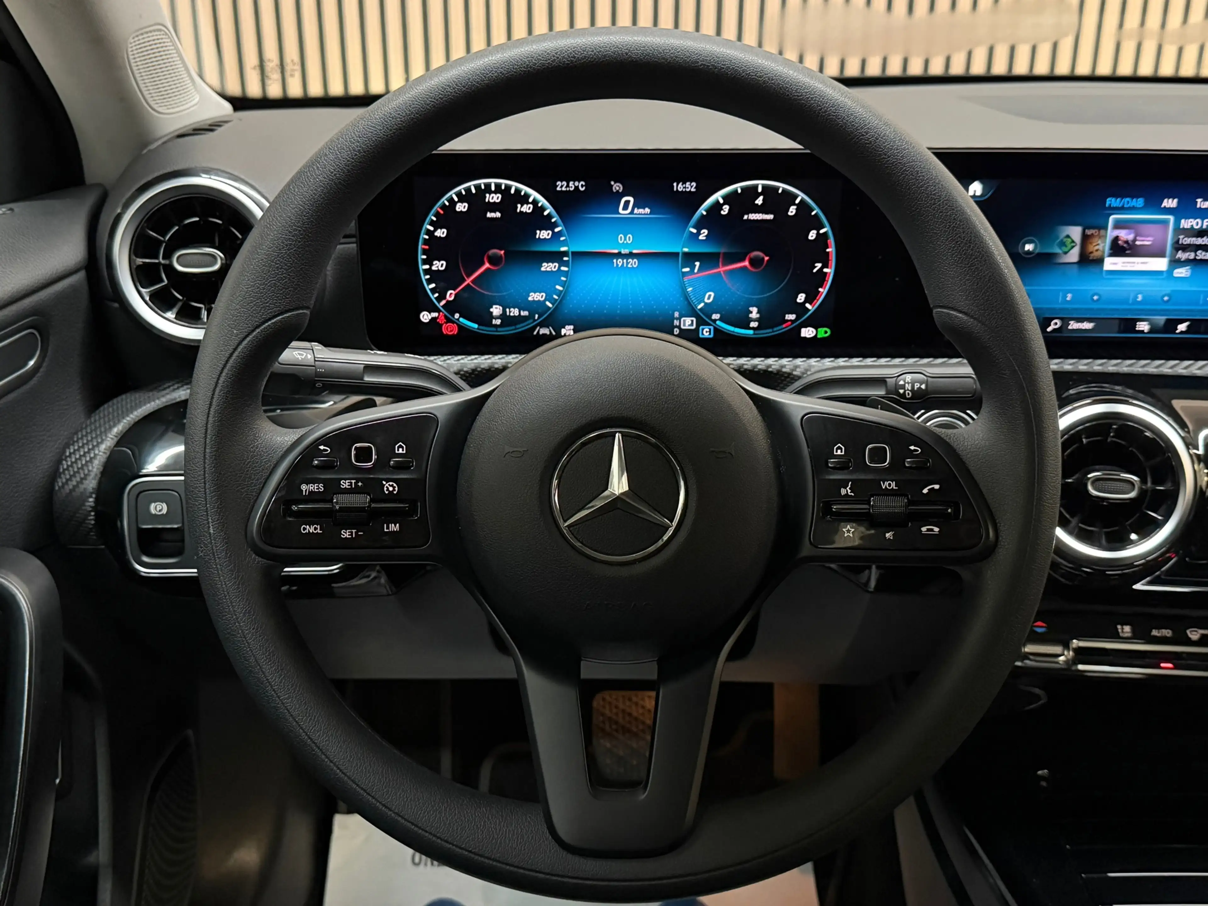 Mercedes-Benz A 200 Business Solution 2021 LED CRUISE CAMERA — photo 17