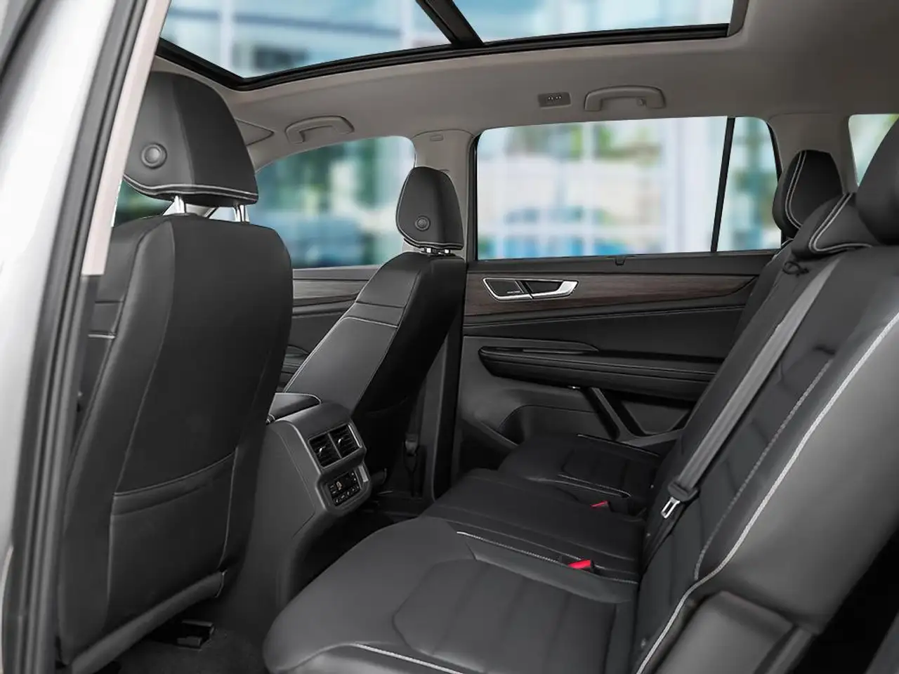 Volkswagen Atlas снимка Volkswagen Atlas