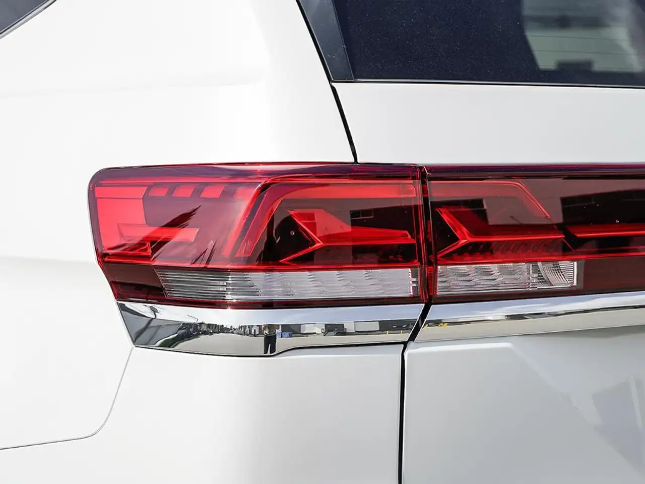 Volkswagen Atlas снимка Volkswagen Atlas