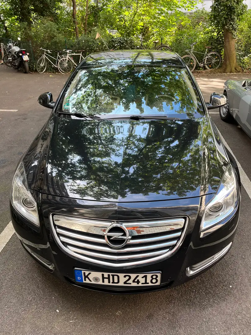 Opel Insignia 1.8 Benzin / Enjoy Schwarz - 1