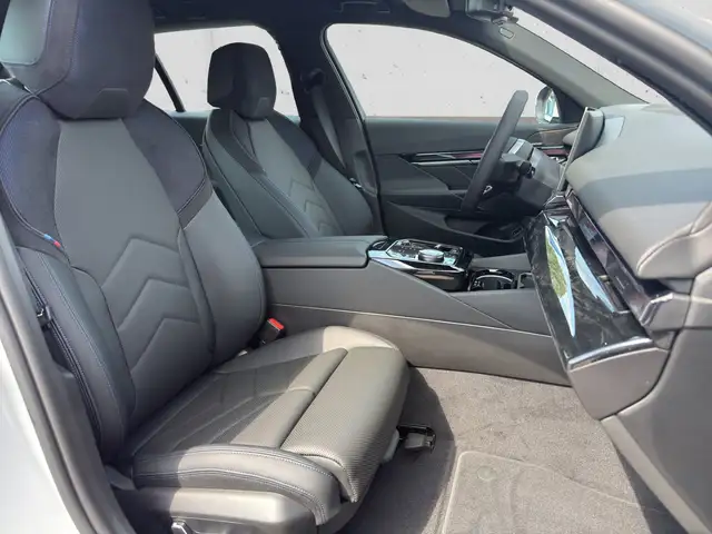 BMW i5 xDrive40 83,9kWh Ansicht 16