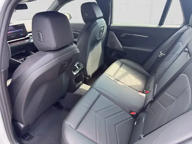 BMW i5 xDrive40 83,9kWh Ansicht 17